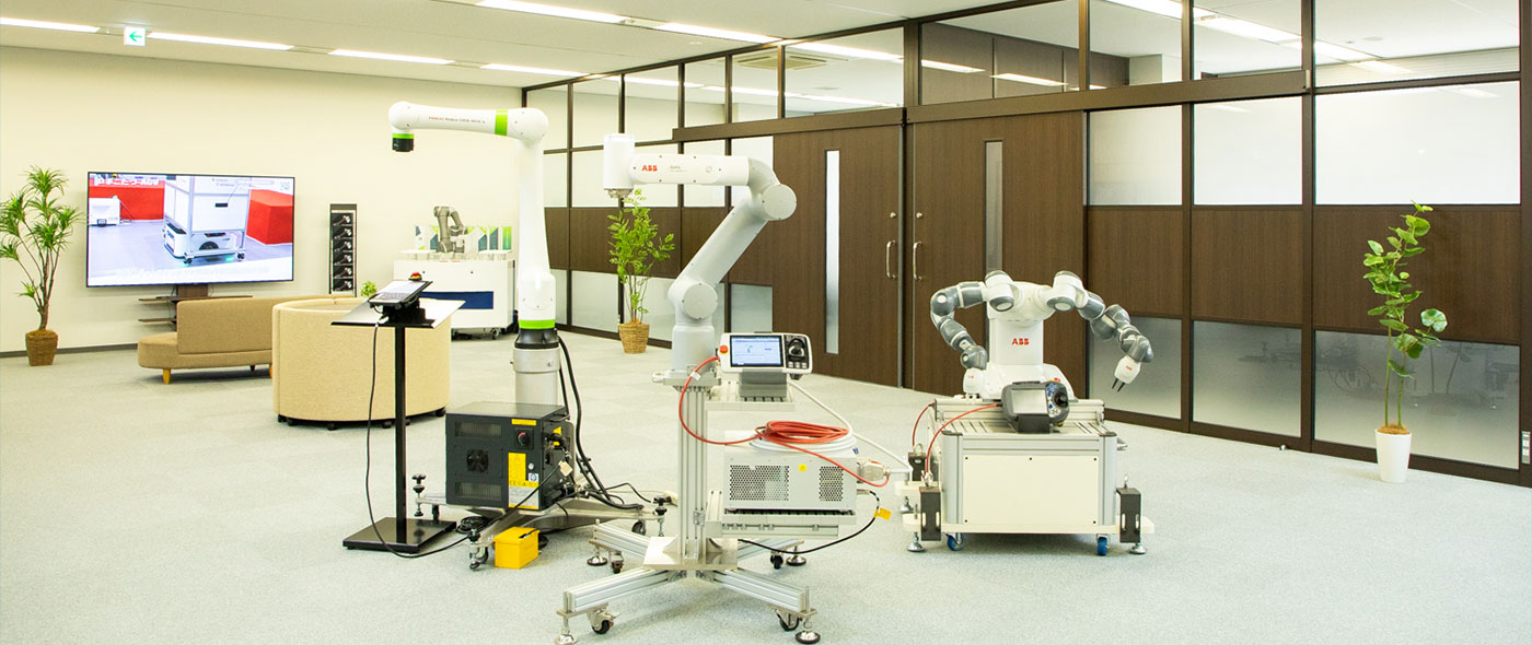 協働ロボットテストラボ 協働ロボットテストラボ